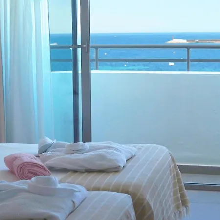 Typic Marina Playa - Adults Only 公寓式酒店 聖安東尼奧